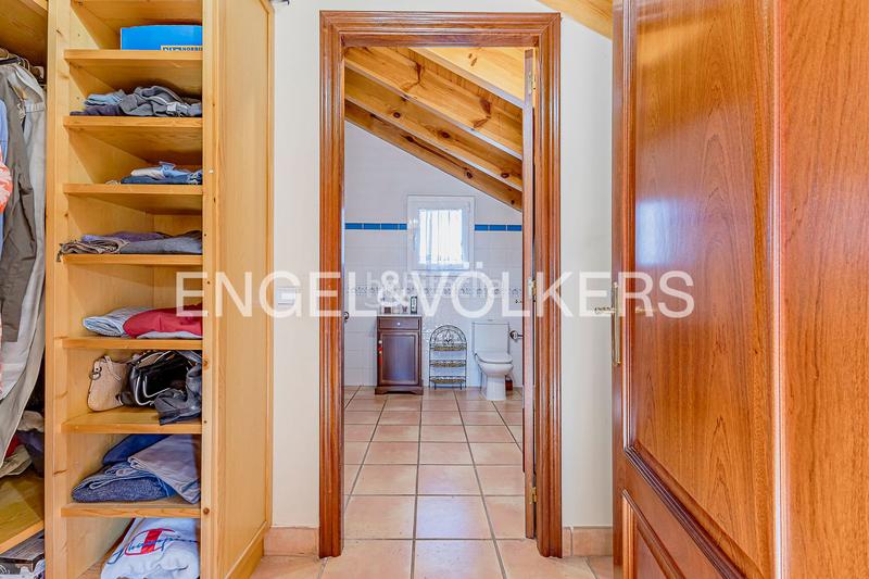 Foto a1db22db-84f7-42ad-b3f9-e5a2020ea277. Casa amb calefacció aparcament piscina a Sant Fruitós de Bages