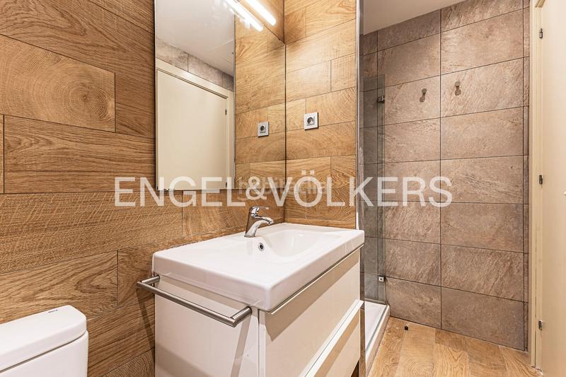 Foto 53bcd72a-7ce5-4761-a376-818c822f649f. Alquiler loft magnífico loft amueblado con terraza en pueblo nuevo en Barcelona