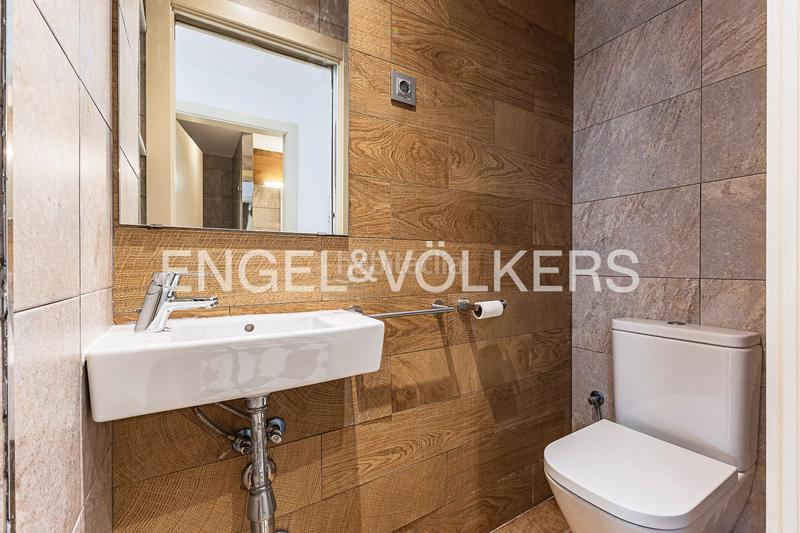 Foto 5462ca72-a905-4719-b4d7-c6d4f149204c. Alquiler loft magnífico loft amueblado con terraza en pueblo nuevo en Barcelona