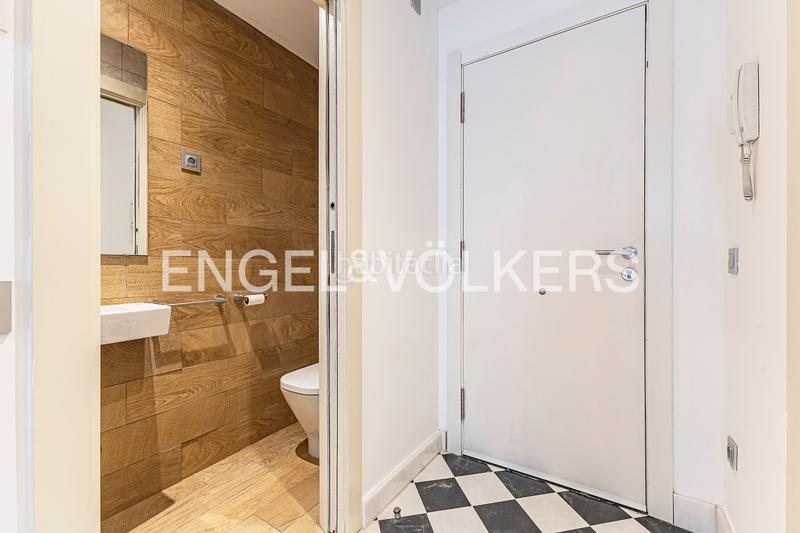 Foto 671a24ce-b307-4cc4-bc85-11ea91e7fd1b. Alquiler loft magnífico loft amueblado con terraza en pueblo nuevo en Barcelona