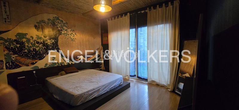 Foto d8f6b0e4-29e8-4d0a-b3a3-9f5b947e3f6d. Casa con riscaldamento parcheggio in Centre Sabadell