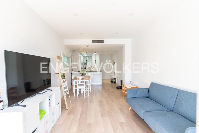 Foto be66cab7-b341-4bae-8e41-6546ab7f0276. Apartament amb calefacció aparcament piscina a Poblenou Barcelona