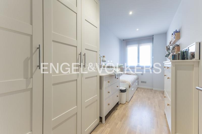 Foto 99763aa6-edcf-4df7-9930-011ef71ae75f. Attique avec chauffage parking dans Hostafrancs Barcelona