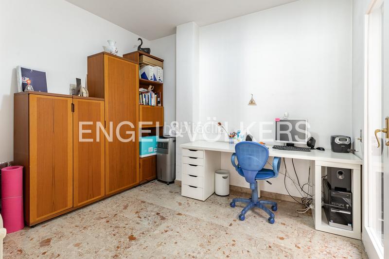 Foto 8b4df806-b1ad-4413-a2dd-59d5946d27af. Appartement avec chauffage parking dans Barri del Centre Terrassa