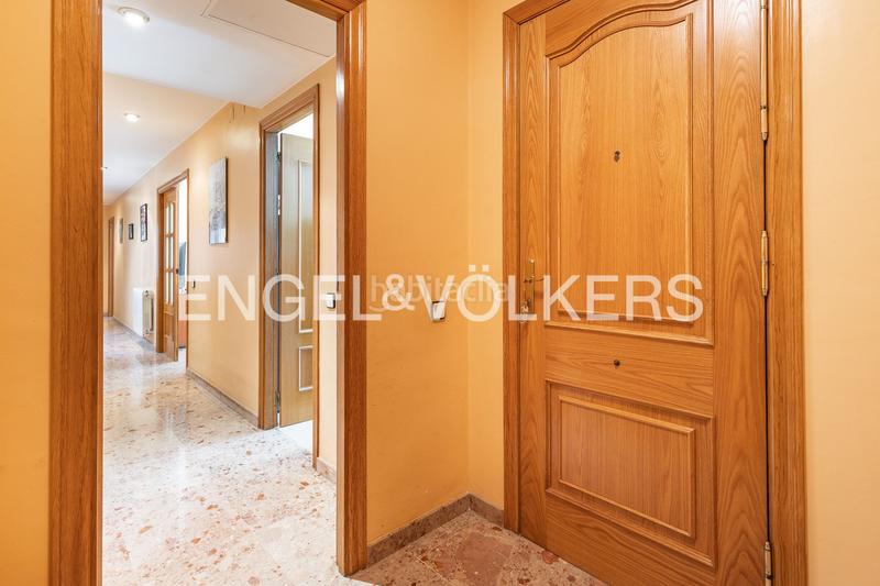 Foto cdb4040f-faff-4e5d-94b5-d163458b34a1. Appartement avec chauffage parking dans Barri del Centre Terrassa