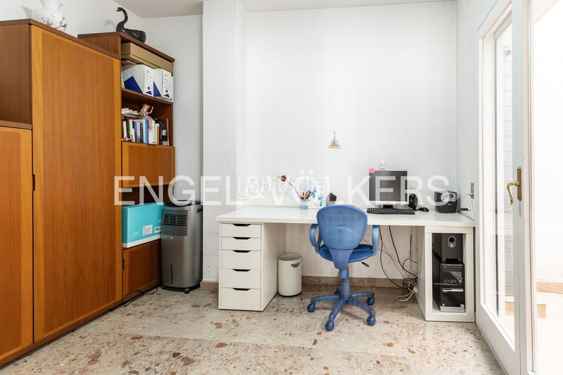 Foto e2ffc802-9710-4ccd-9f20-b7ba1db22595. Appartement avec chauffage parking dans Barri del Centre Terrassa