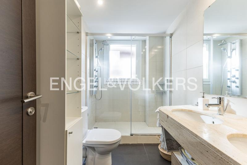 Foto 97d64224-343e-466a-ba8a-27222568e797. Apartamento amplio y luminoso piso en sant gervasi en Barcelona