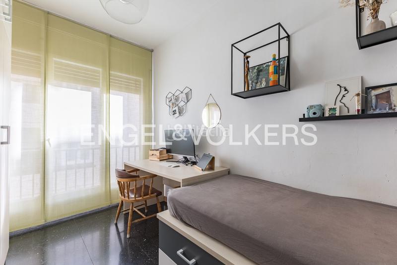Foto daf0398f-dd85-42c7-826e-e5d1dfa1d01b. Apartamento amplio y luminoso piso en sant gervasi en Barcelona