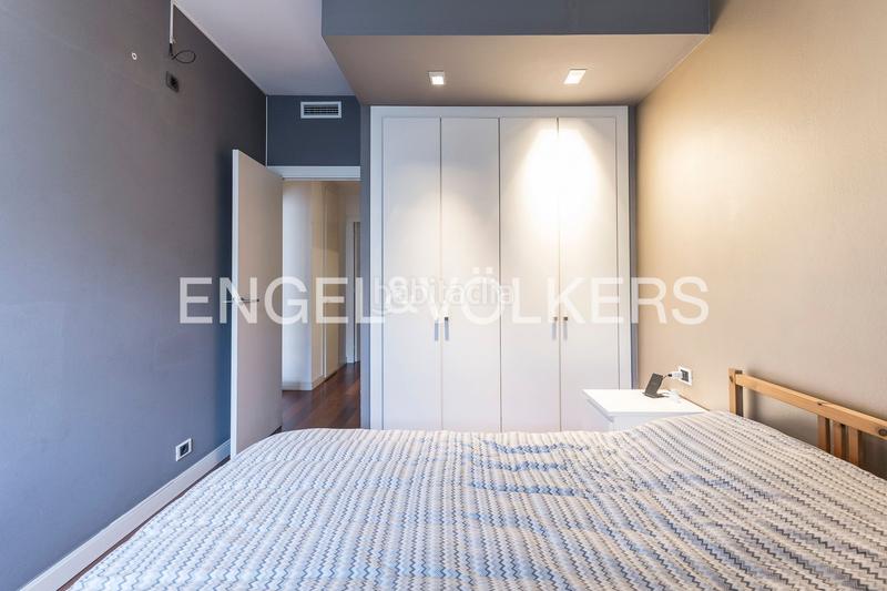 Foto 126df065-49af-45b4-b9d7-cebd3c8a45b5. Apartament amb calefacció aparcament a La Nova Esquerra de l´Eixample Barcelona