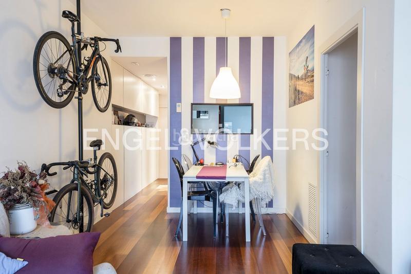 Foto 2a959acb-d17e-49d1-b24c-aa1a404c2696. Apartament amb calefacció aparcament a La Nova Esquerra de l´Eixample Barcelona