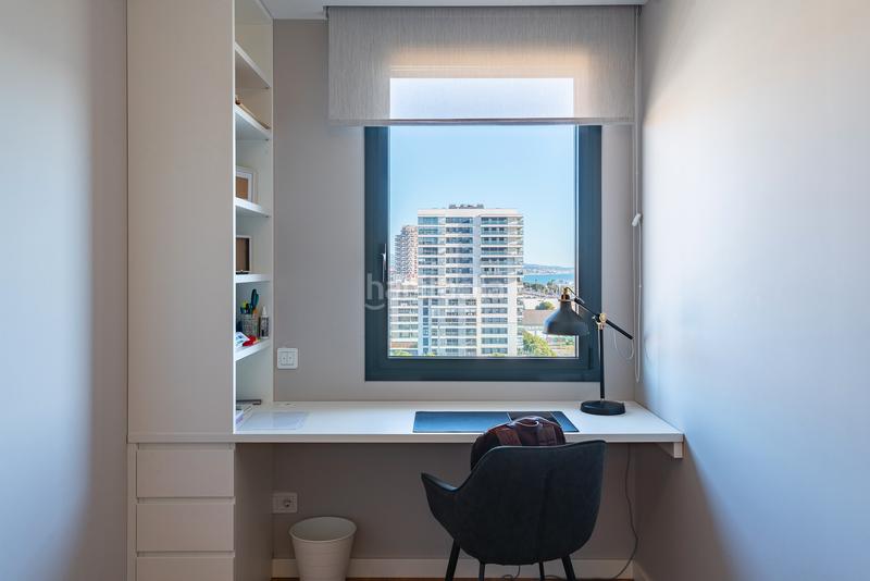 Foto 4a651f55-93e6-478f-b84d-e4abd64d9153. Alquiler apartamento exclusivo piso en primera línea de mar en Mataró