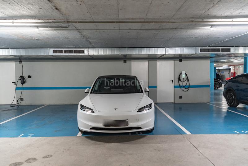 Foto 680bdf15-54ee-4b2b-9b92-c0ad58cbcee8. Alquiler apartamento exclusivo piso en primera línea de mar en Mataró