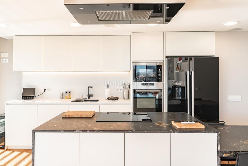 Foto 78ad7c16-ab72-4113-a437-2381d34e8051. Alquiler apartamento exclusivo piso en primera línea de mar en Mataró