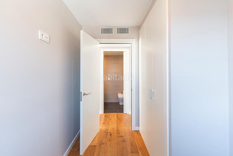 Foto bcf48ff4-c91d-47c4-9bcb-edeeaf2ed4c2. Alquiler apartamento exclusivo piso en primera línea de mar en Mataró