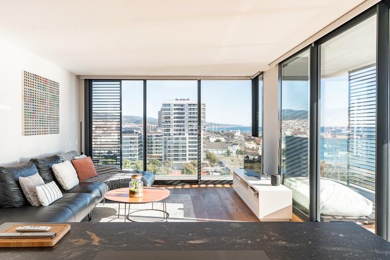 Foto ec40c2b2-8958-4d2c-be6d-9034aa1d6a19. Alquiler apartamento exclusivo piso en primera línea de mar en Mataró