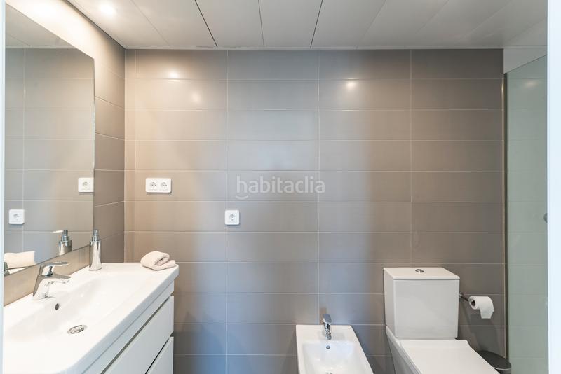 Foto 8eed9c1e-6fbf-4602-bd3e-0623dc3c5f3c. Lloguer apartament amb calefacció aparcament piscina a Mataró