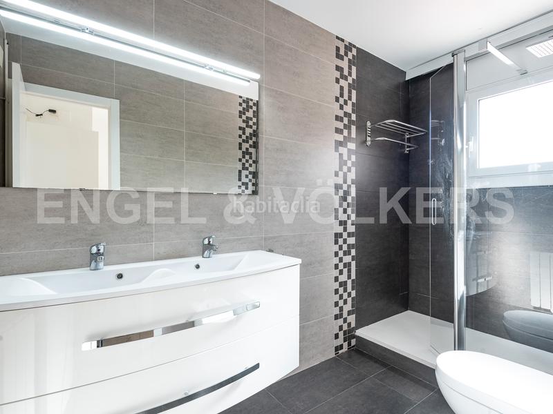 Foto ee951696-7eae-4d47-9f7b-5319b6233384. Affitto casa con riscaldamento parcheggio piscina in Castelldefels