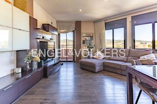 Àtic  Rambla de francesc macià. Exclusivo ático dúplex con acceso privado y vistas panorámicas e