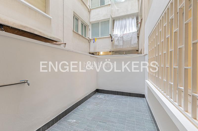 Foto 7fdfd517-b969-497f-b028-c2fca8058842. Alquiler apartamento amplio y luminoso apartamento cerca de la plaza kennedy en Barcelona