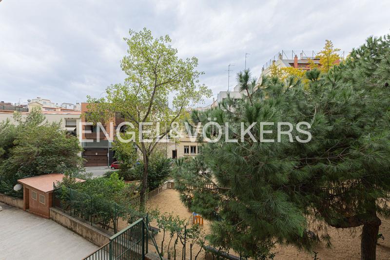 Foto 42f9d398-8f79-49b0-b7d4-13725e852129. Miete appartement mit heizung parking in Sant Gervasi - Bonanova Barcelona
