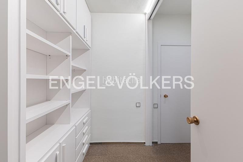 Foto 0b4648ce-98c9-443c-b247-4d2e814fc239. Rent apartment with heating parking in Sant Gervasi - Bonanova Barcelona