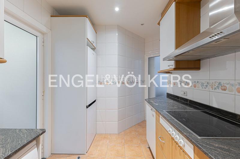 Foto 96a643aa-f979-4cb3-a582-38f19bd73721. Rent apartment with heating parking in Sant Gervasi - Bonanova Barcelona