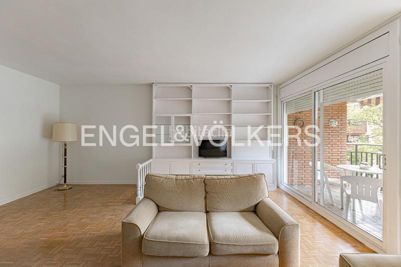 Foto 9954d9b1-6b95-4e59-968d-7f185156c354. Rent apartment with heating parking in Sant Gervasi - Bonanova Barcelona