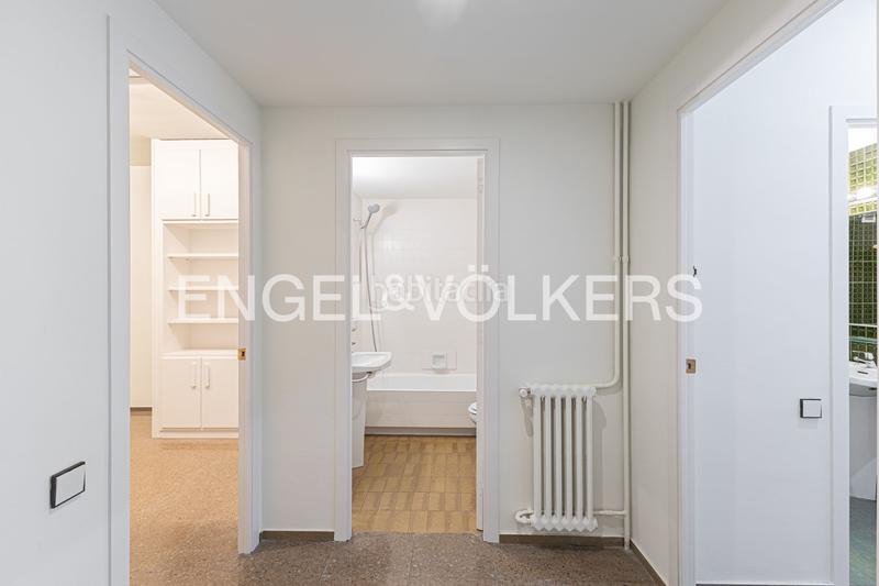 Foto b0744b25-fc97-404f-800e-98d2f9ad0004. Rent apartment with heating parking in Sant Gervasi - Bonanova Barcelona