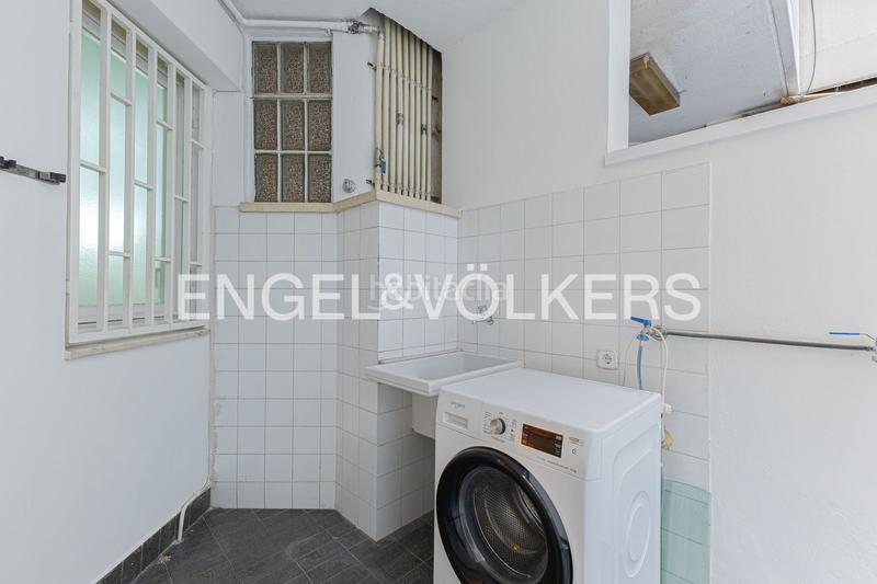 Foto c78df293-48ee-432e-8076-68f80496f39e. Rent apartment with heating parking in Sant Gervasi - Bonanova Barcelona