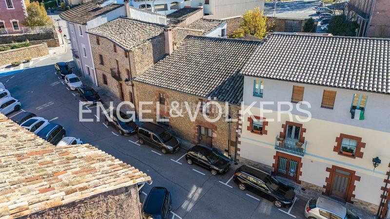 Foto 7932643a-e13a-4e09-95b4-c8fcd1b579e7. House with heating in Seva