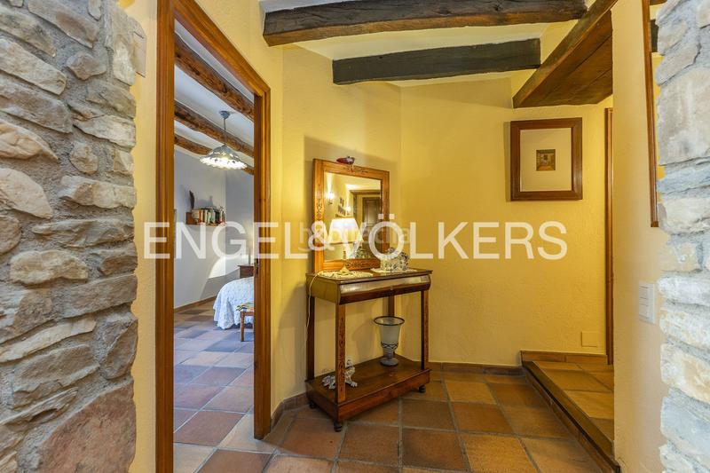 Foto 96ddf3ac-fd23-4bef-8268-b2f1858e9ed5. House with heating in Seva