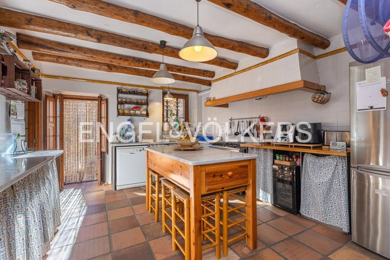 Foto 9dd8e185-698e-489e-a91d-9cef8d3ed6fe. House with heating in Seva