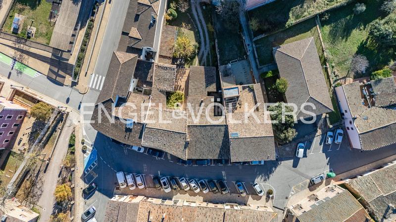 Foto a1412f03-3bad-4ac0-a96b-195c754a1f7d. House with heating in Seva