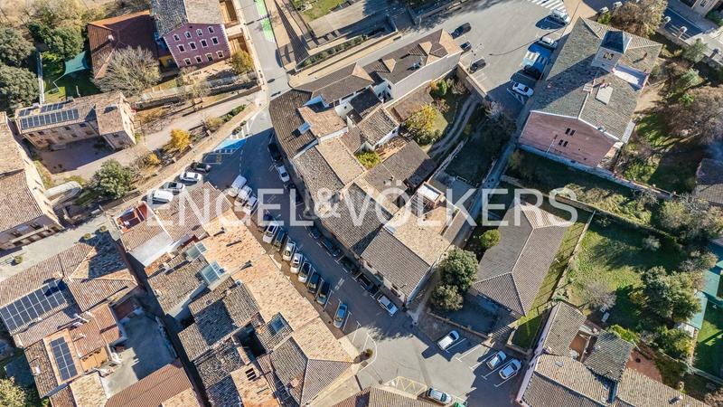 Foto b21f48b9-5f65-463f-a7a5-01964c329fe9. House with heating in Seva