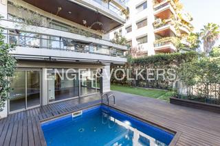 Location Appartement à Pedralbes. Exclusivo piso con jardín y piscina privada