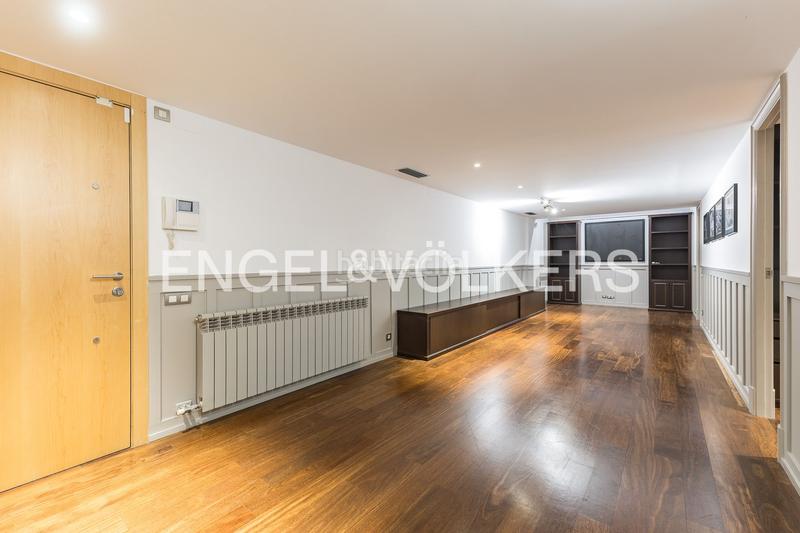 Foto 021436af-9d7a-4abf-969b-5eeb4a5c2d9d. Miete appartement mit heizung parking pool in Pedralbes Barcelona