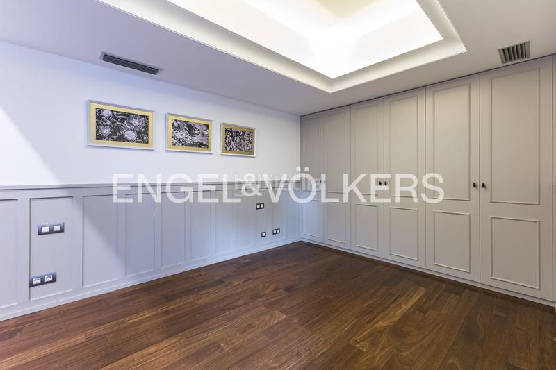 Foto 0a84d9e9-e813-4a4c-9edd-ab775abce831. Miete appartement mit heizung parking pool in Pedralbes Barcelona