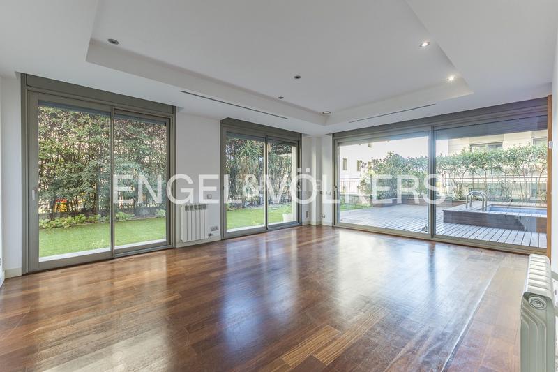 Foto 986c2038-de71-46f4-8567-347cec4bdd64. Miete appartement mit heizung parking pool in Pedralbes Barcelona