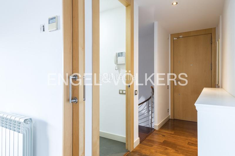 Foto b0e70df6-c7a9-41ed-9db4-d1ae328eabdc. Miete appartement mit heizung parking pool in Pedralbes Barcelona