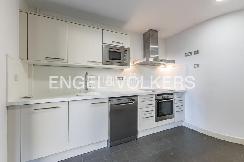 Foto f4b86324-158e-41aa-8ea8-3e0791a08b91. Miete appartement mit heizung parking pool in Pedralbes Barcelona