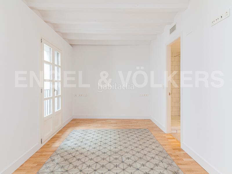 Foto fda4997b-56de-4353-a012-0715f608203e. Piccolo appartamento con riscaldamento piscina in Barcelona