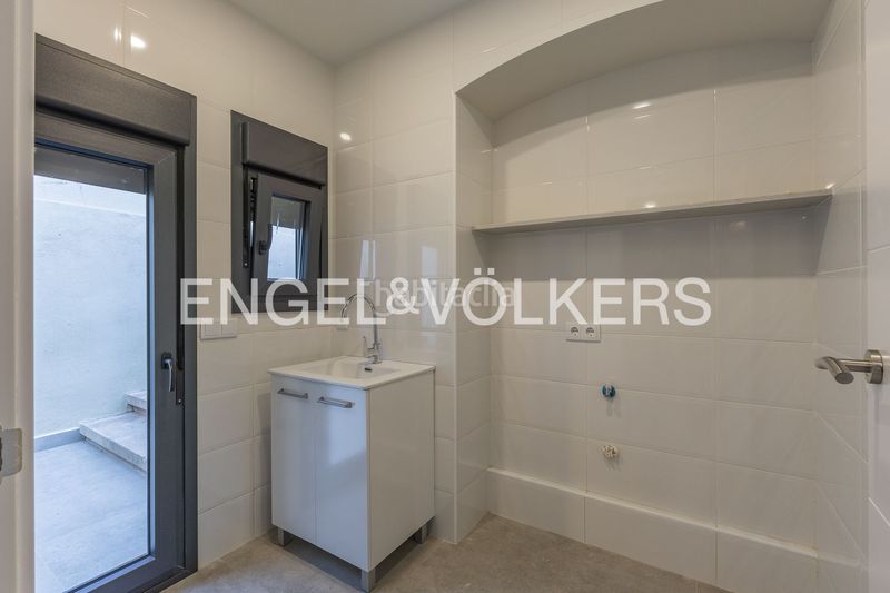 Foto ca281503-61c7-4078-bd39-0ce53222017a. Casa amb calefacció aparcament a Ca n'Aurell Terrassa