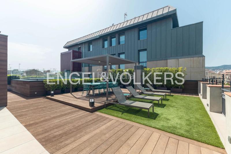 Foto 596cb267-8731-47e3-9a54-fe5056850c62. Lloguer apartament amb calefacció piscina a Vila de Gràcia Barcelona