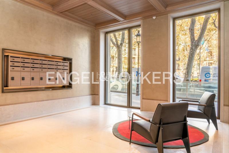 Foto d6beb38f-1400-44d1-a9fc-e49ff079d5a8. Lloguer apartament amb calefacció piscina a Vila de Gràcia Barcelona