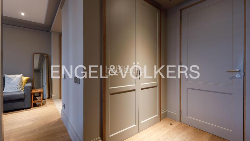 Foto f8af08b9-d8b7-4c4b-a1bf-3ddff8427b62. Miete appartement mit heizung pool in Vila de Gràcia Barcelona