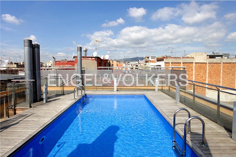 Foto 53bd33a0-4cb4-494c-9d9d-911e567555ad. Pis amb calefacció piscina a Raval Barcelona