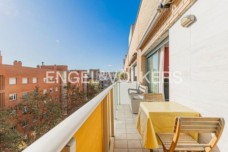 Foto 213e669f-75b8-4bad-91c6-713bb0057c58. Apartament amb calefacció aparcament piscina a La Vila Olímpica del Poblenou Barcelona