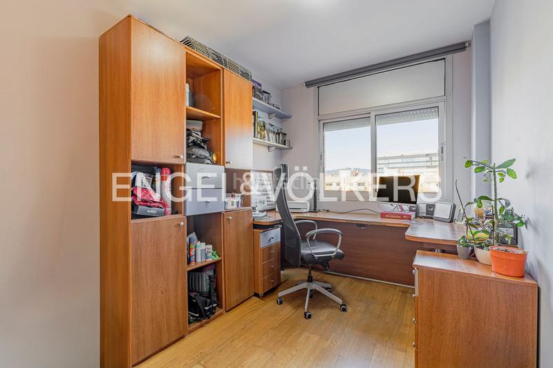 Foto 8918aa27-f23f-489a-a507-a3c20a8103d5. Apartament amb calefacció aparcament piscina a La Vila Olímpica del Poblenou Barcelona