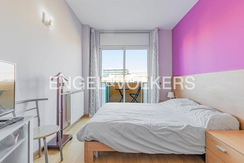 Foto cd13a2ad-78f5-432f-a68b-66e8d6f6d9e7. Apartament amb calefacció aparcament piscina a La Vila Olímpica del Poblenou Barcelona