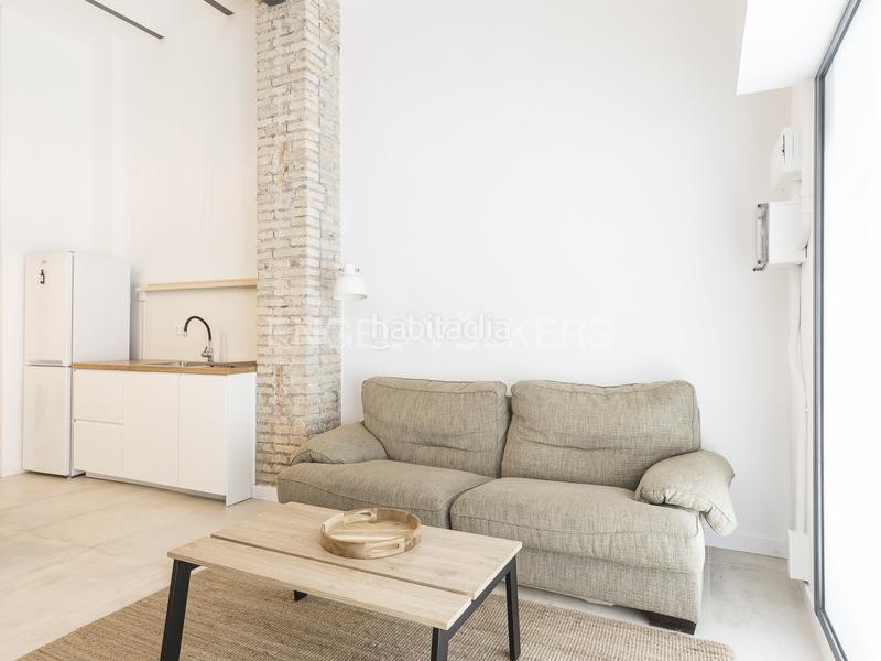 Foto 8c246143-6353-47d8-adda-74ce04745cc6. Rent apartment with heating in El Poble Sec - Parc de Montjuïc Barcelona